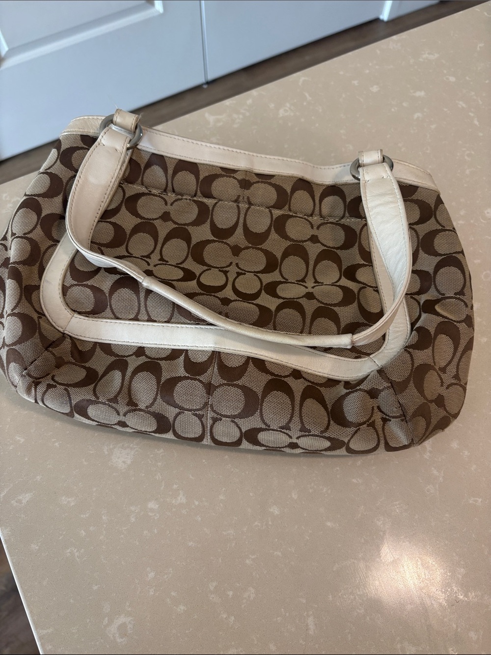 Coach Brown Signature Canvas Shoulder Bag with Cream Trim - Picture 2 of 7